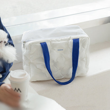 Medium-sized Pet Shoulder Bag 
To Keep Warm In Winter